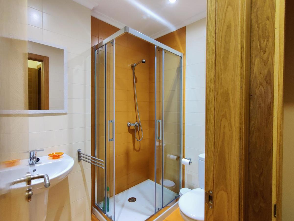Alojamiento Real Monforte De Lemos Exterior photo
